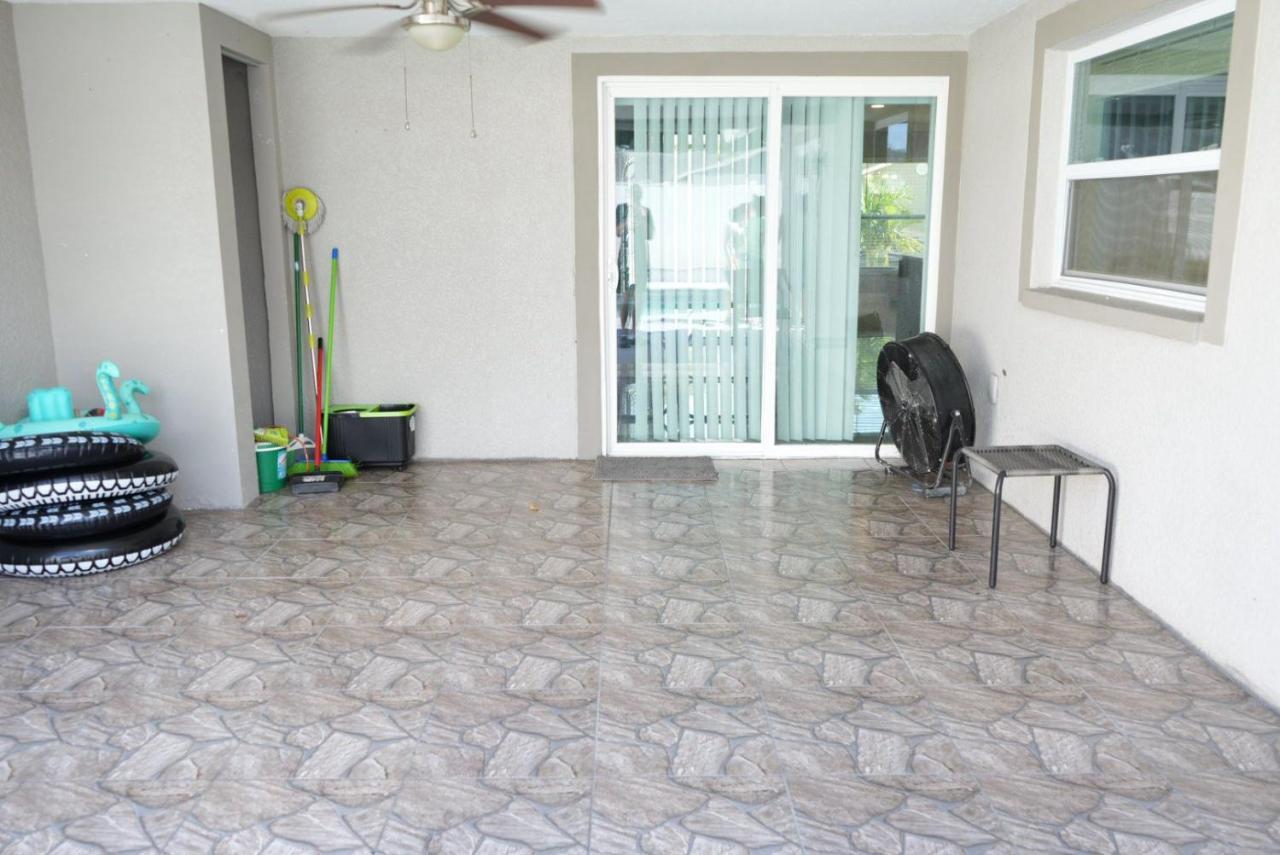 Hosting 1 Vila Tampa Exterior foto